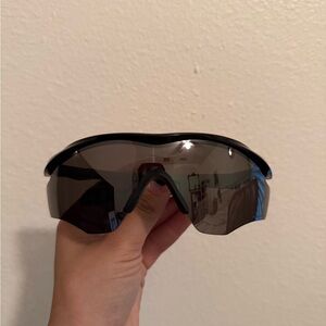 Oakley Sunglasses M2 Frame